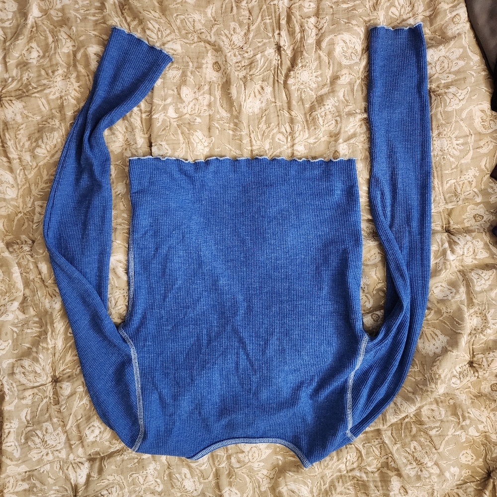 American Eagle Outfitters Blue Long Sleeve Top - Picture 5 of 5